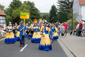 Guggemusik Überdosis beim Festumzug